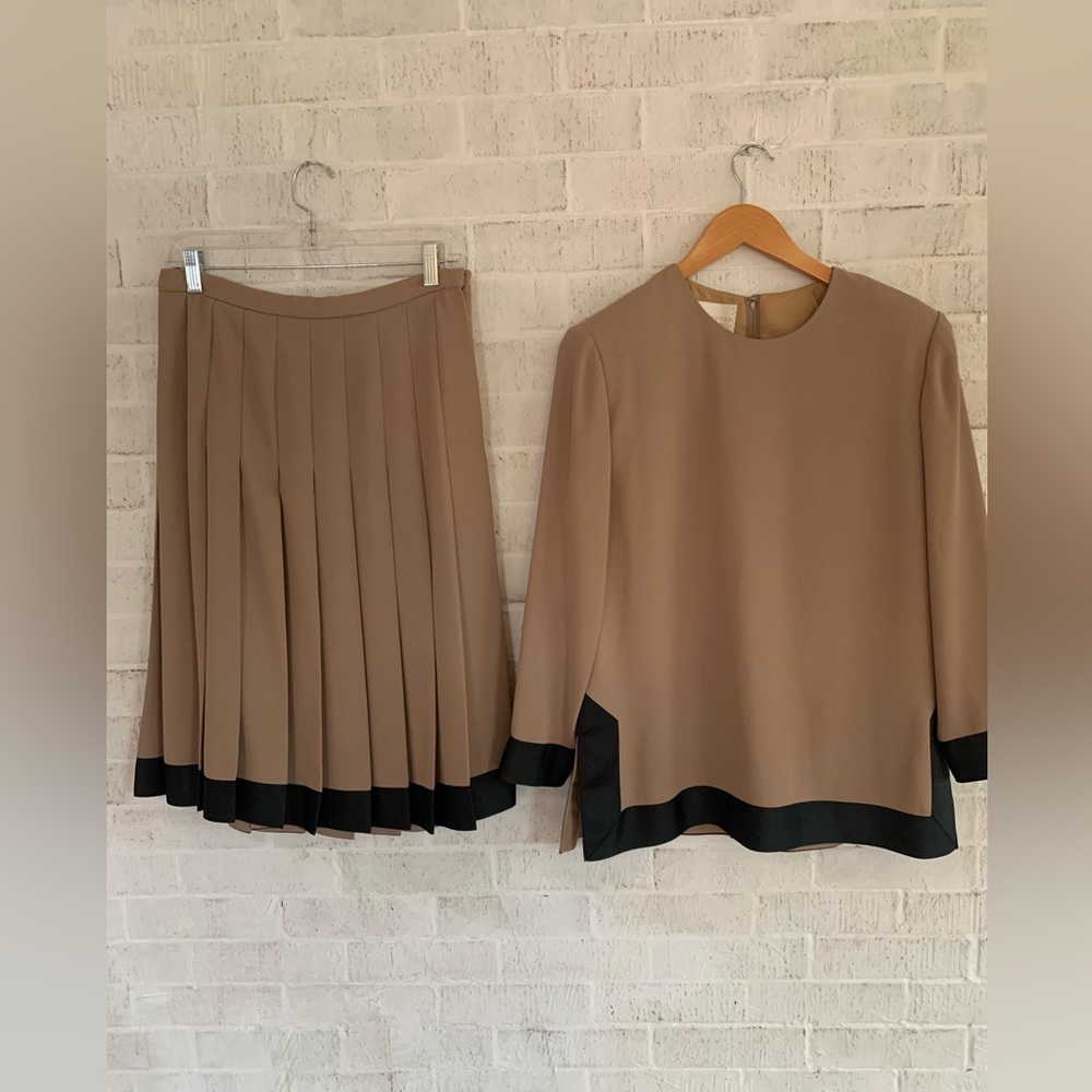 Nina Raynor Vintage Tan Skirt Set Size 14